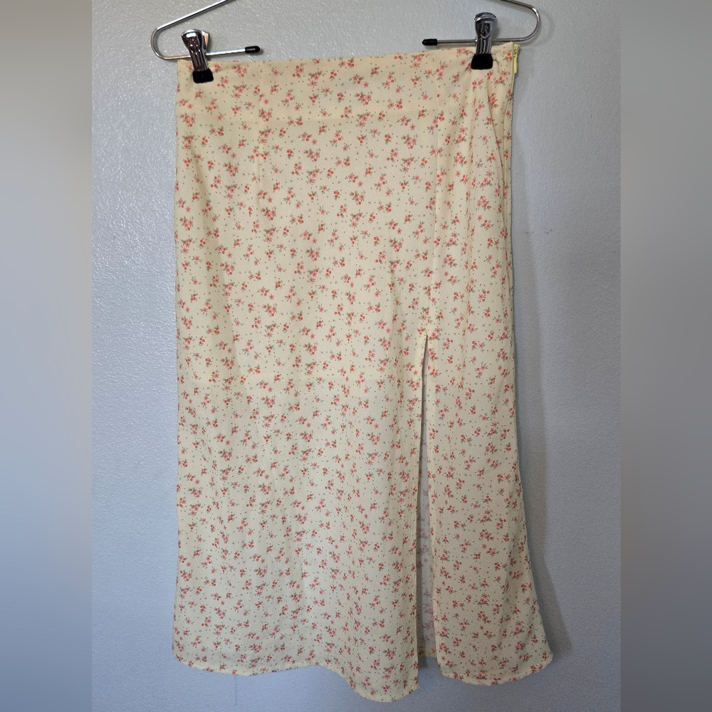 Princess Polly | Yellow Floral Skirt Size 4